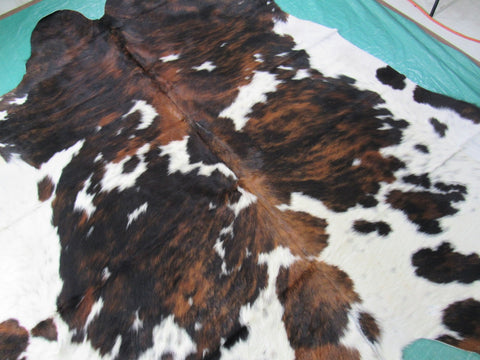 Beautiful Tricolor Cowhide Rug (even pattern) Size: 7.2x7 feet M-1354