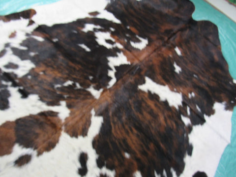 Beautiful Tricolor Cowhide Rug (even pattern) Size: 7.2x7 feet M-1354