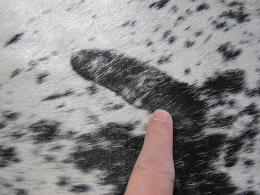 Black & White Cowhide Rug (patches) Size: 7x6.7 feet M-1400