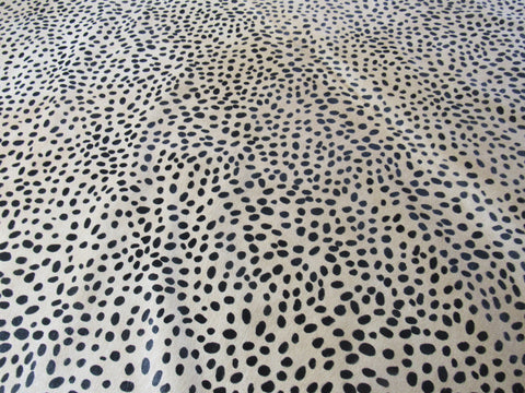 Cheetah Print Cowhide Rug with Beige Background Size: 6.7x5.2 feet M-1412