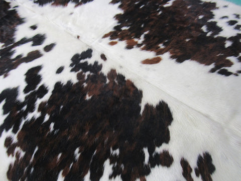 Tricolor Cowhide Rug (long and narrow) Size: 6 3/4x5 feet B-193