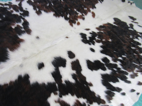 Tricolor Cowhide Rug (long and narrow) Size: 6 3/4x5 feet B-193