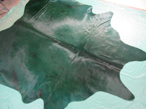 Dyed Emerald Green Cowhide Rug Size: 7.5x7.5 feet C-1435