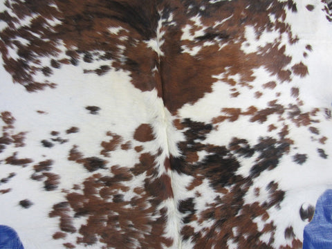 Tricolor Cowhide Rug (speckled and mainly brown spots) Size: 6x6 feet M-1474