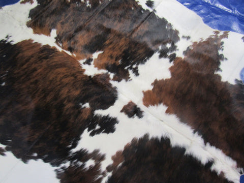 Speckled Tricolor Cowhide Rug - Size: 7.2x6.5 feet M-1479