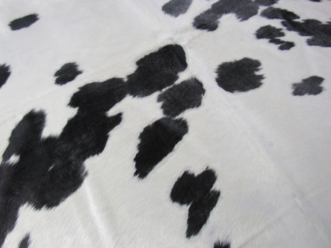 Black & White Cowhide Rug (Huge Size) Size: 8 3/4x7 feet B-214