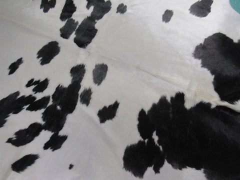 Black & White Cowhide Rug (Huge Size) Size: 8 3/4x7 feet B-214