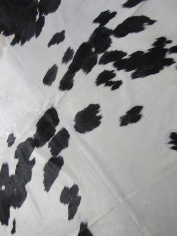 Black & White Cowhide Rug (Huge Size) Size: 8 3/4x7 feet B-214