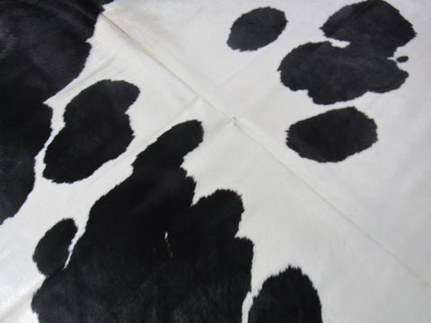 Black & White Spotted Cowhide Rug (Giant Size) - Size: 8 1/2x7 feet B-215