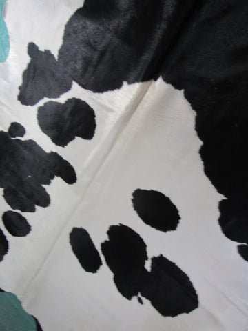 Black & White Spotted Cowhide Rug (Giant Size) - Size: 8 1/2x7 feet B-215