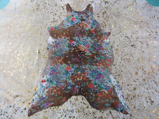 Tapis en peau de veau marron à motif floral Taille : 41x30 pouces B-225