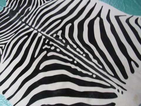 African Zebra Print Cowhide Rug Size: 6 3/4' X 5 3/4' Black/White Zebra Cowhide Rug B-231