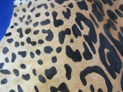 Jaguar Cowhide Rug (1 small stitch/ neck hair a bit longer) Size: 7x6 feet K-258 -1111