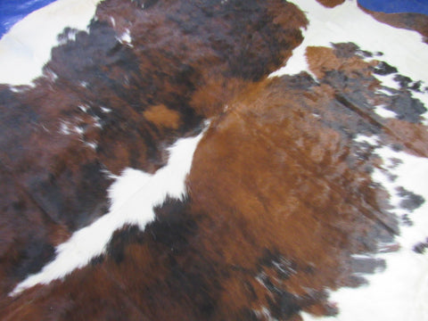 Tricolor Speckled Cowhide Rug - Size: 7 1/2' x 7' K-325