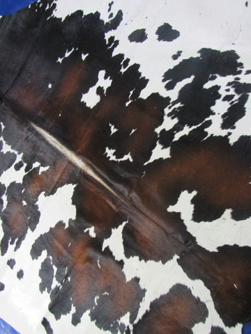 Spotted Reddish Brown and White Cowhide Rug - Size: 8x6.5 feet O-269