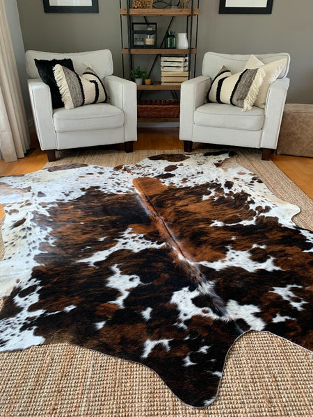 Large Cowhide Rug Tricolor | Tricolor Cowhide Rug Brown, Black, White Cow Skin Super Rugs 5 X 7 - high quality 35 to 36 Sq.ft + free shipping