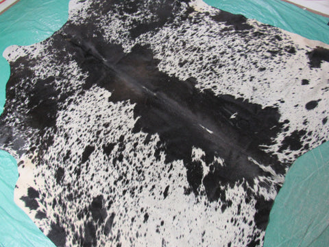 Dark Chocolate Salt & Pepper Cowhide Rug (fire brads) Size: 7x6 1/4 feet M-1041