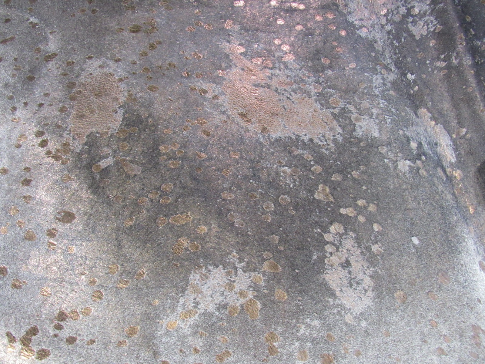 Grey Cowhide Rug with Bronze Metallic Acid Washed Size: 9x6.5 feet O-291