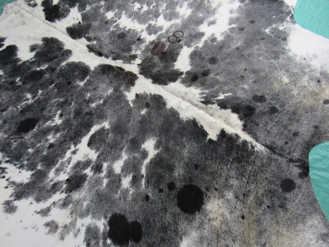 Awesome Black & White Cowhide Rug (fire brand of # 8/ neck a bit yellow) Size: 7 3/4x7 feet M-1078