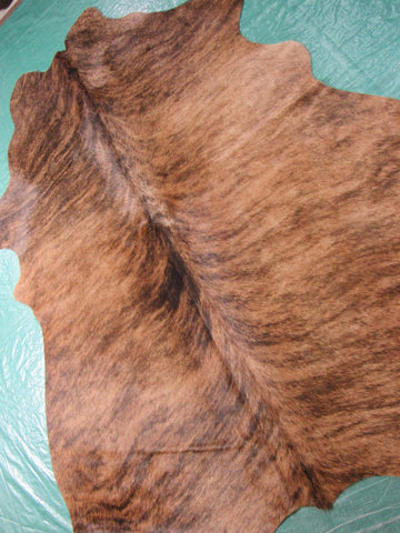 Medium Brindle Cowhide Rug (quite narrow) Size: 6 3/4x5 3/4 feet M-1081