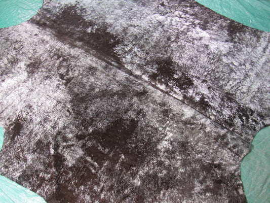 Natural Dark Cowhide Rug with Silver Metallic Splatter Size: 7x6 feet C-1588