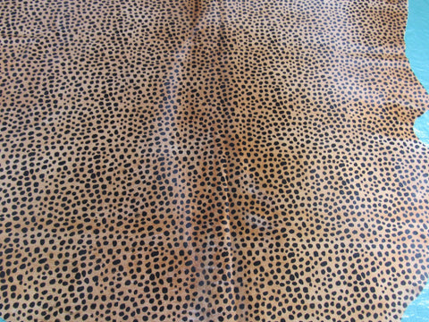 Cheetah Print Cowhide Rug Size: 7x5.5 feet C-1609