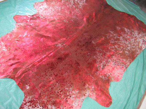 Red Metallic Cowhide Rug Size: 7 1/2' X 6 1/2' White/Red Acid Washed Cowhide Rug K-189