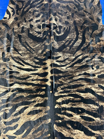Siberian Tiger Print Cowhide Rug (background is dark brindle white belly) Size: 7.7x6.5 feet O-354