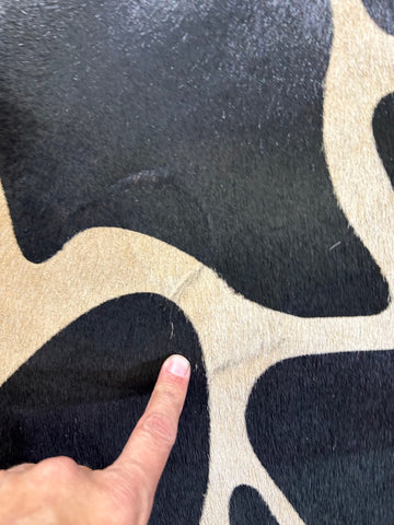 Giraffe Print Cowhide Rug (large size spots) Size: 7.2x6 feet O-371