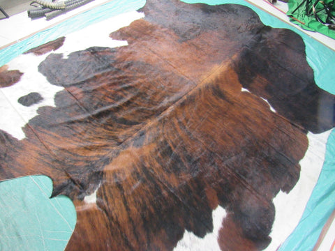 Huge Tricolor Cowhide Rug Size: 9x7 1/4 feet K-219a