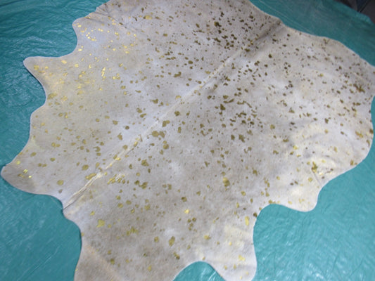 Medium Gold Metallic Cowhide Rug Size: 5x5 feet M-1161