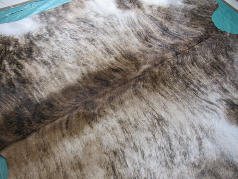 Medium Brown Brindle Cowhide Rug - Size: 8 1/4x7 feet O-1054