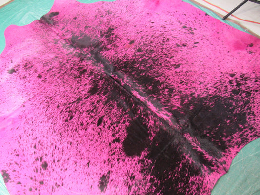Salt & Pepper Dyed Pink Cowhide Rug Size: 7x7.5 feet C-1642