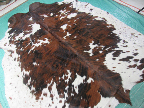 Tricolor Cowhide Rug Size: 7.7x6.7 feet M-1197