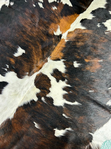 Tricolor Cowhide Rug Size: 8x6 feet M-1384