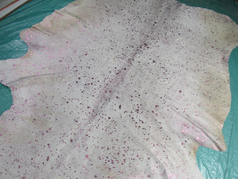 Pink Metallic Cowhide Rug (beige belly) Size: 8x6 feet C-1655