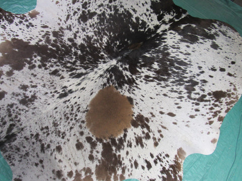Speckled Cowhide Rug Size: 7' X 6' Brown/White Cowhide Rug K-206