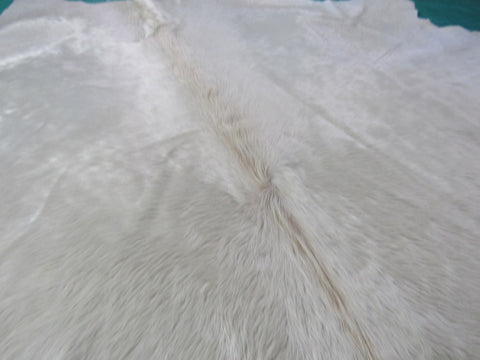Cream Cowhide Rug Size: 7 1/4' X 6' Beige/White Cowhide Rug K-238