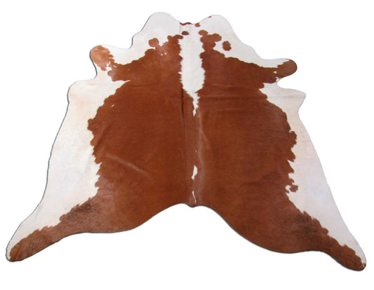 Hereford Cowhide Rug (big stitch but hard to see on hair on side) Size: 6 1/4x6.5 feet M-1021