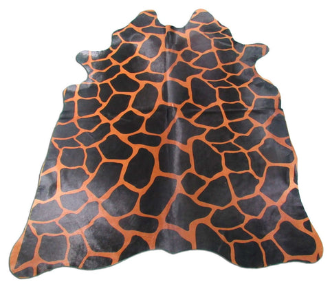 Giraffe Print Cowhide Rug (veggie tanned) Size: 7 1/4x5 3/4 feet M-1059