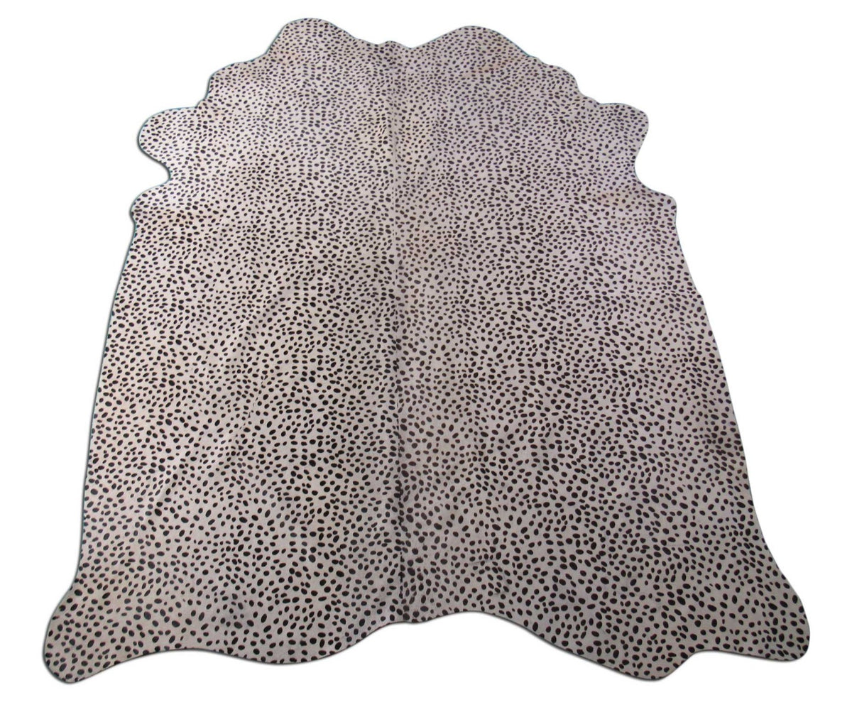 Cheetah Print Cowhide Rug (has a line down the middle/ 1 stitch) Size: 7x5.2 feet M-1210