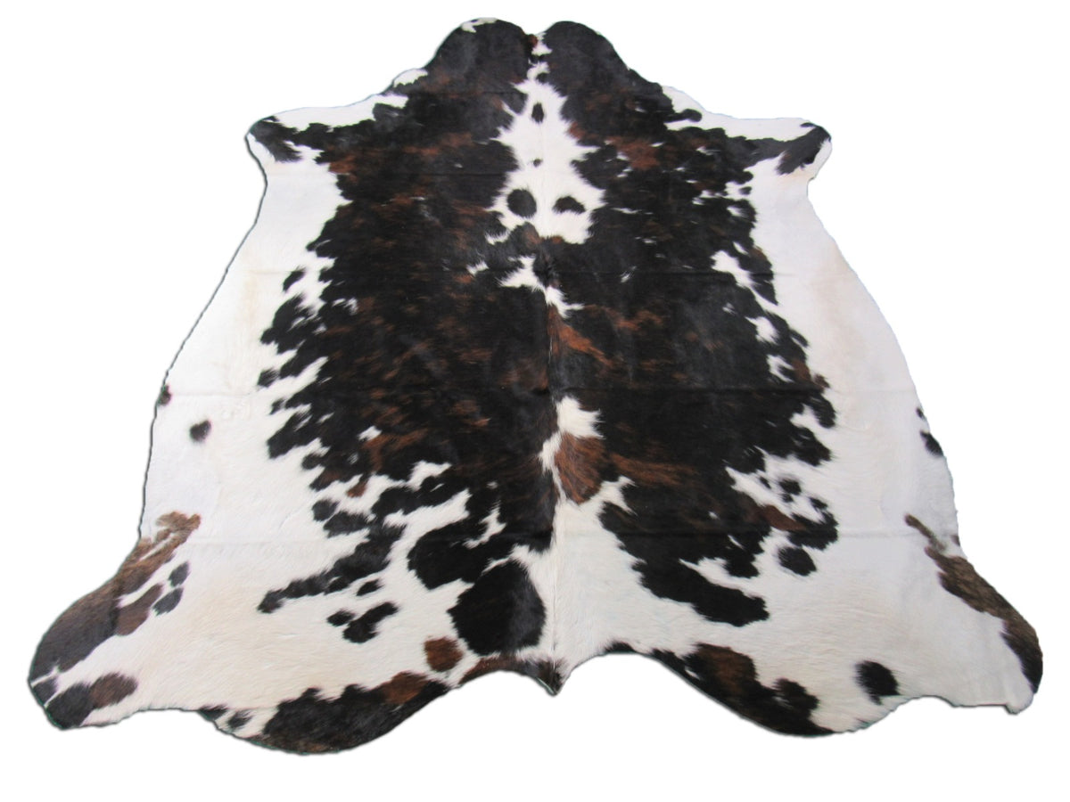 Gorgeous Tricolor Cowhide Rug Size: 7x7 feet M-1345