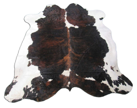 Tricolor Cowhide Rug Size: 7x7 feet M-1423