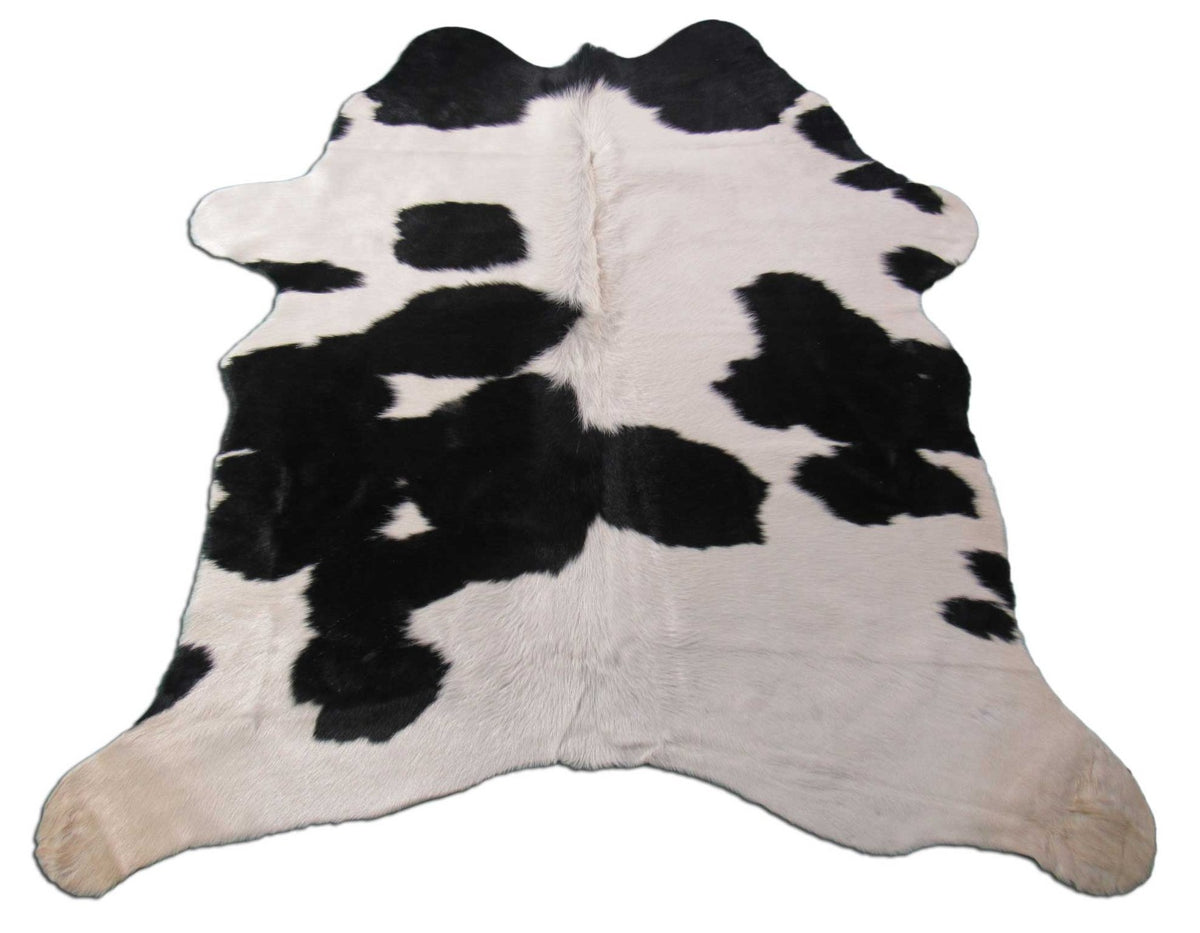 Black & White Spotted Cowhide Rug - Size: 5x4.7 feet M-1448