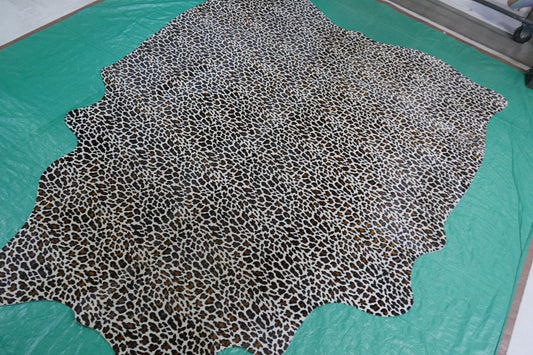 Leopard Print Cowhide Rug - Size: 7' X 5 3/4' M-618