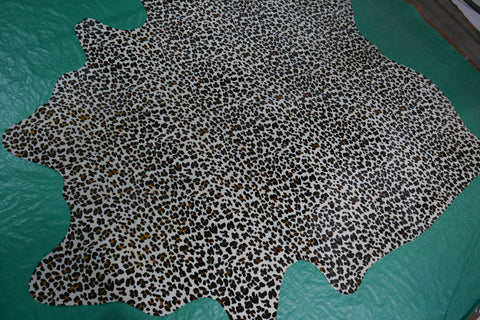 Leopard Print Cowhide Rug Size: 5 3/4' X 5' Leopard Cowhide Rug M-841