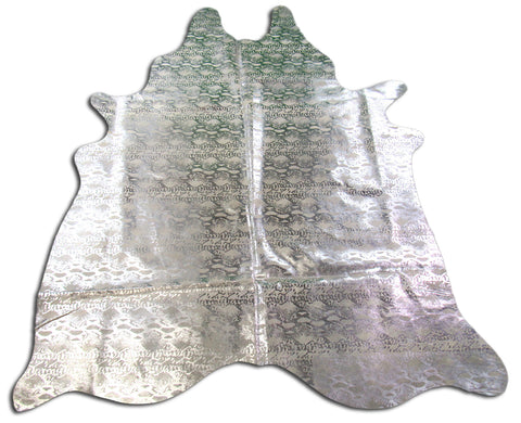 Silver Snake Print Cowhide Rug Size: 7 1/2' X 6' Beige/Silver Snake Print Cowhide Rug N-032