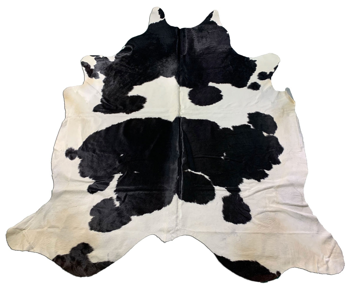 Huge Black & White Cowhide Rug Size: 8 3/4x8 feet O-1027