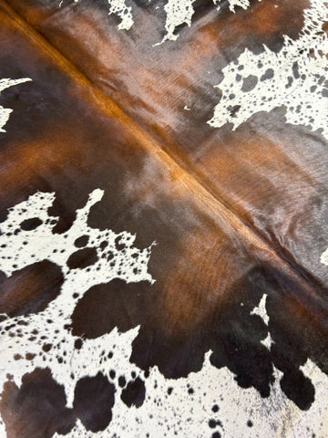 Speckled Reddish Brown and White Cowhide Rug - Size: 8x6.7 feet O-265