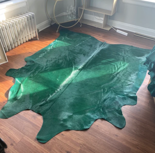 Green Cowhide Rug/ Green Dyed Brazilian Cowhide/ Dyed Emerald Green Cowhide Rug - Size : 7 x 7 1/4 FT